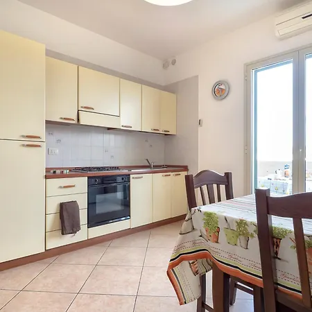 Fiordaliso Apartment