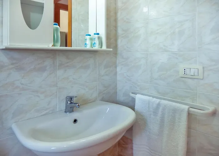 Fiordaliso Apartment *